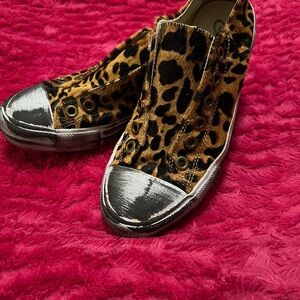 NWOT Naughty Monkey Leopard Shoes